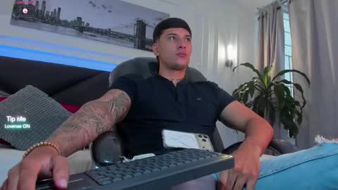 DAMIAN online show from March 9, 12:10 pm