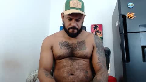 damian64436171 online show from March 11, 4:47 pm