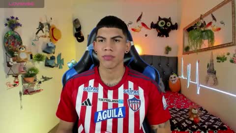 Damian online show from November 17, 3:31 am