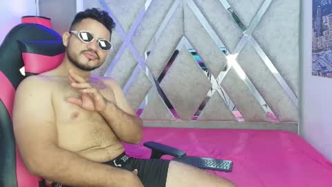DAMIAN LUX online show from May 29, 12:37 pm