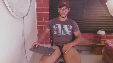 instagram damiannreed. online show from January 15, 5:47 pm