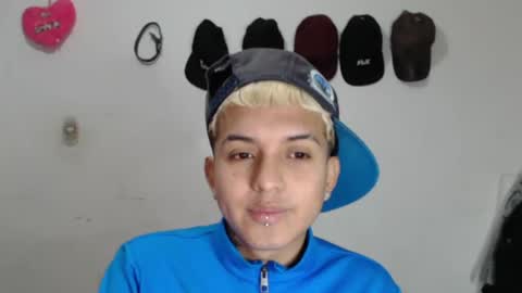 damiansexyboy69 online show from November 24, 4:35 am