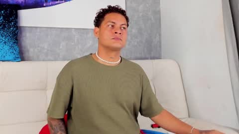 DAMON  online show from April 1, 2:02 am