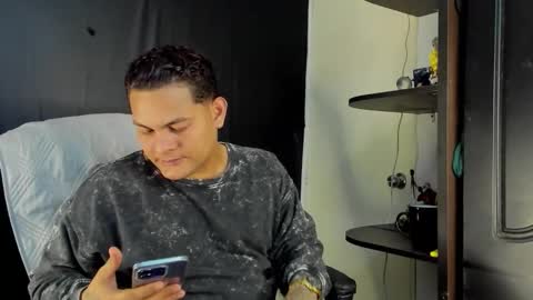 DAMON  online show from March 2, 5:08 am