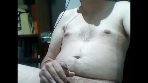 Snapshot of dan30j chatting on February 5, 7:39 am Ben Dover jk online show from February 5, 7:39 am