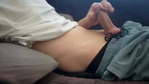 Snapshot of dan5666 chatting on October 10, 4:17 am dan5666 online show from October 10, 4:17 am