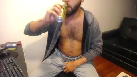 danbury online show from November 15, 11:40 pm