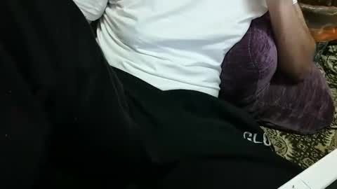 Danial online show from December 5, 8:02 pm