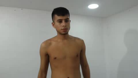 danielitopapii online show from February 19, 7:27 pm