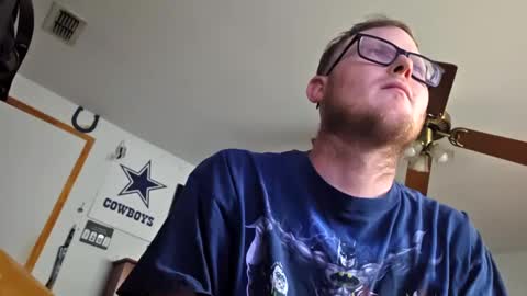 Daniel    y. online show from September 11, 10:31 pm