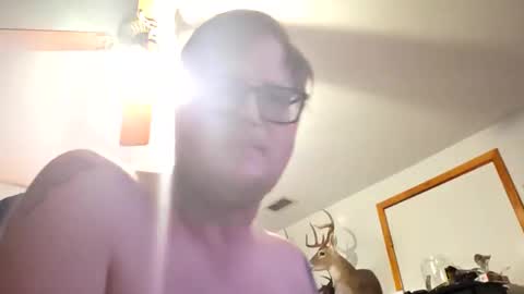 Daniel    y. online show from April 9, 11:11 pm