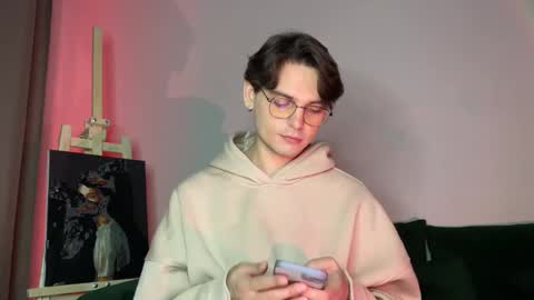 danieltuckerr online show from November 27, 10:02 pm