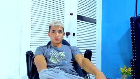 Dani online show from December 17, 4:01 am