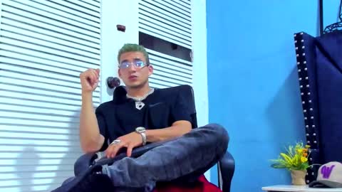 Dani online show from February 19, 3:50 am