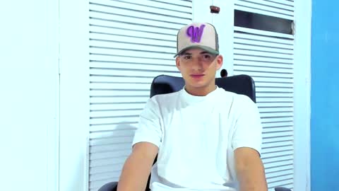 Dani online show from February 4, 3:44 am