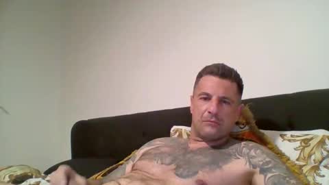 danny149664 online show from May 26, 11:39 am