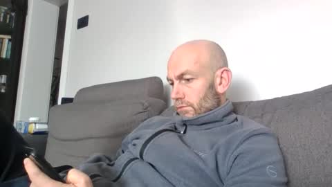 danny81boy online show from February 27, 10:27 am