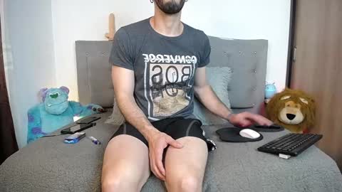 Danny and Alex online show from December 8, 4:35 am