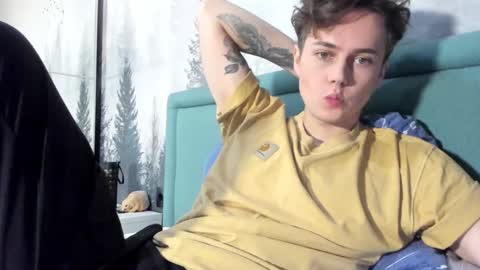 danny online show from December 24, 2:01 pm