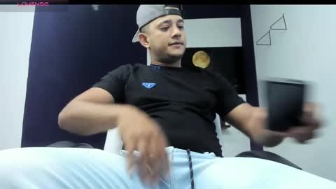 Dante online show from January 30, 10:40 am