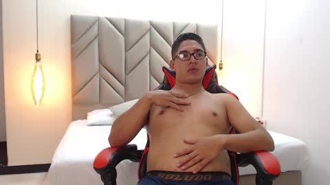 Dante online show from November 14, 6:16 am