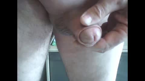 danyvdh online show from January 29, 10:27 am