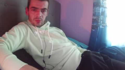 Snapshot of dark377 chatting on October 10, 4:01 pm dark377 online show from October 10, 4:01 pm