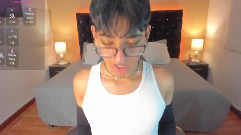 Andrew online show from January 28, 3:04 am