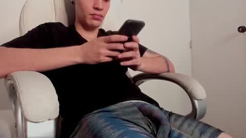 dark_sun333 online show from September 18, 12:56 am