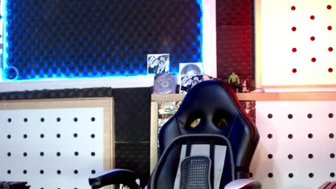 DARKO0717 online show from December 9, 12:56 am