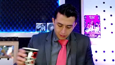 DARKO0717 online show from January 25, 11:55 am