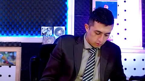 DARKO0717 online show from February 21, 10:50 am