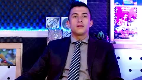 DARKO0717 online show from February 22, 10:40 am