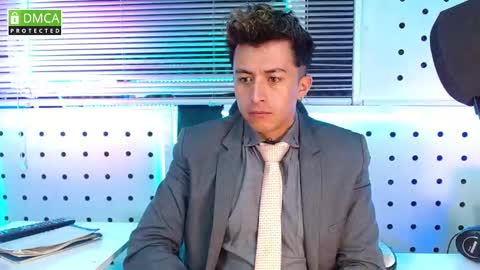 DARKO0717 online show from October 5, 1:15 pm