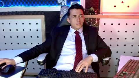 DARKO0717 online show from December 9, 5:35 pm