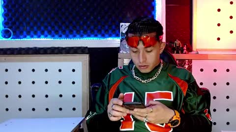 DARKO0717 online show from December 14, 4:42 pm