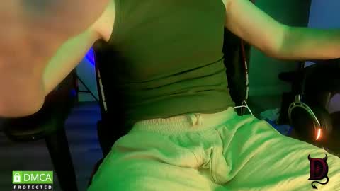 DarkSideofJay online show from December 14, 7:43 pm