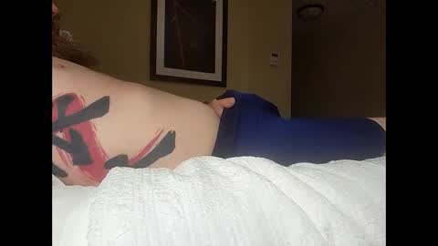 Snapshot of darthraider76 chatting on October 7, 2:26 am DarthRaider online show from October 7, 2:26 am