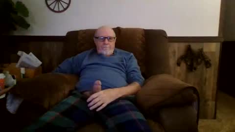 dave571960 online show from November 8, 11:57 am