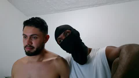 Dave y Salvatore online show from December 22, 12:19 am