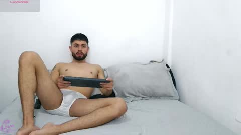 Dave y Salvatore online show from February 20, 3:14 pm