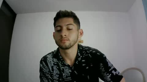 David Asturias online show from December 12, 2:26 am