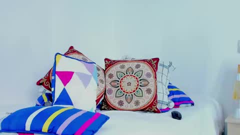 Hey im David that loves to explore and speak their fantasies. Very open talktative and nice. Feel free to chat with me online show from September 28, 1:20 pm