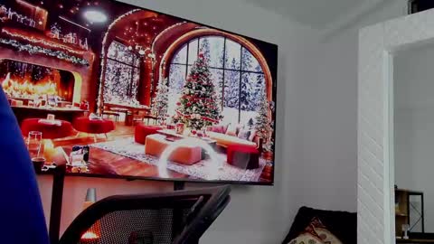 Hey im David that loves to explore and speak their fantasies. Very open talktative and nice. Feel free to chat with me online show from December 22, 1:34 am