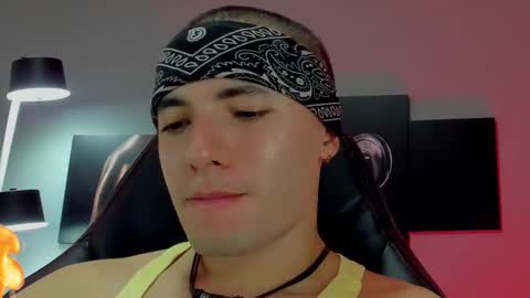 David Jons online show from March 4, 1:34 am