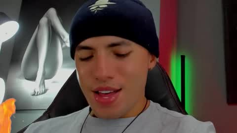 David Jons online show from September 14, 8:22 pm