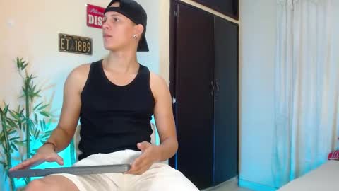 David Neill online show from December 21, 3:31 pm