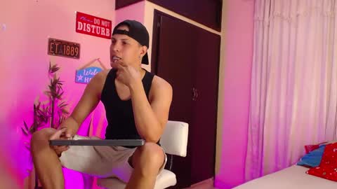 David Neill online show from December 20, 6:56 pm