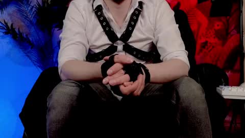 Vincente online show from April 8, 9:23 pm