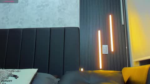 David Blakee online show from December 17, 4:56 am